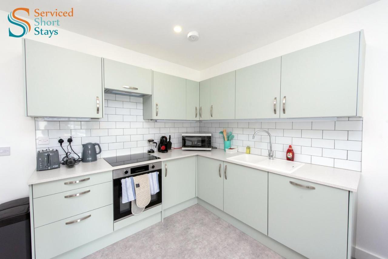 Bella, Two Bedroom Apartment Close To The Beach Margate Exteriér fotografie